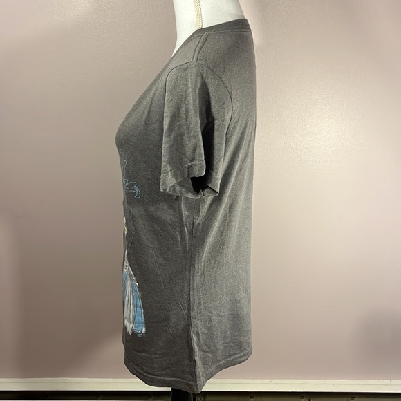 Disney Store Cinderella Graphic T-shirt - Picture 3 of 6